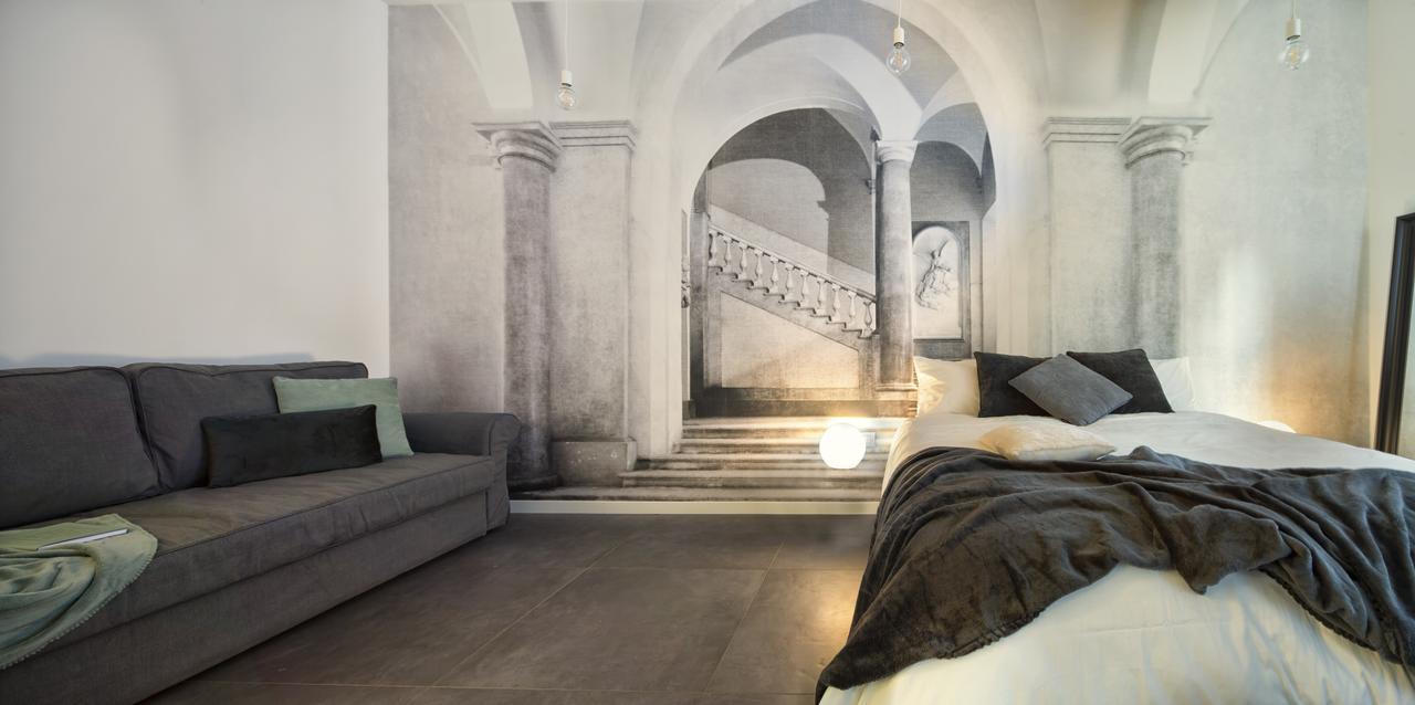 Suite Vogue Sforza Вогера Екстериор снимка